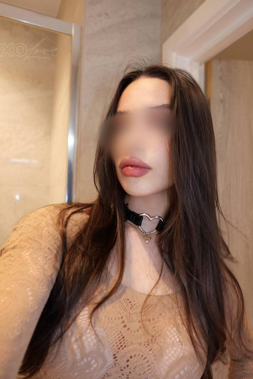 luxury escort model in London