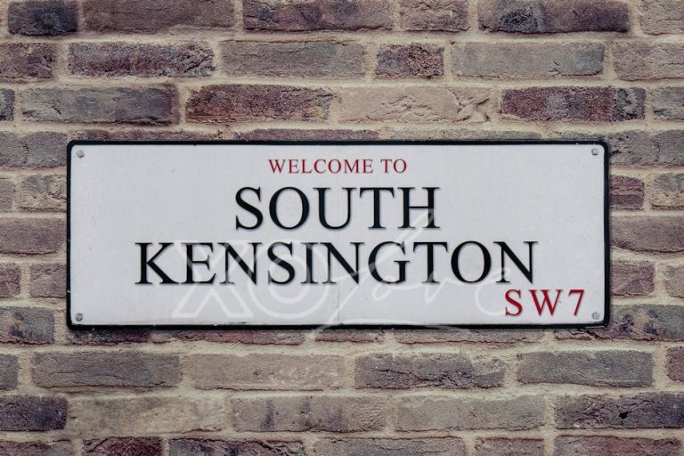 South Kensington Escorts — Elegant Companions in SW7